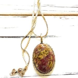 Vintage 925 epidote jasper oval pendent necklace